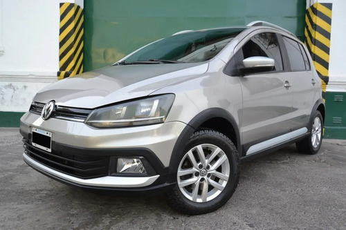 Imagen 21 de 25 de Volkswagen Crossfox 2015 Msi 16v Caja 6 Vel - 1° Dueño -