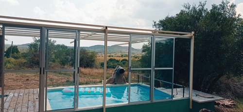Imagen 4 de 30 de Cabaña En Villa Serrana Piscina Climatizada Y Cerramiento