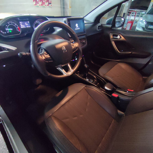 Peugeot 2008 1.6 Feline Tip