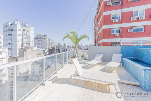 Departamento De 3 Ambientes Con Cochera Fija En Recoleta