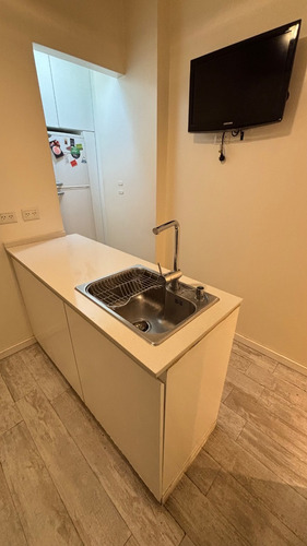 Hermoso Departamento 3 Ambientes En Planta Baja - Al Frente - Edificio De Categoria