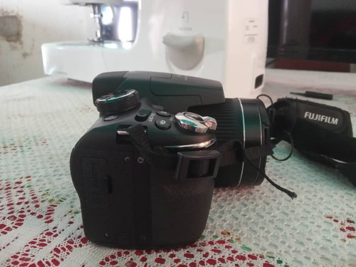 Imagen 3 de 8 de Camara Fujifilm Finepix S3300