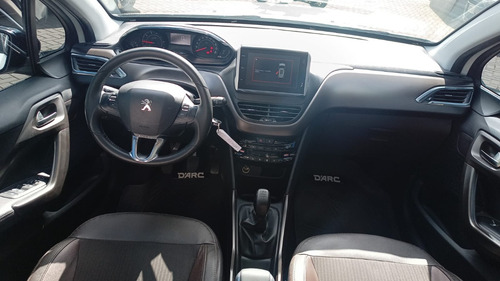 Peugeot 2008 1.6 Feline am20