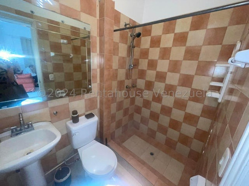 Anexo Super Cómodo En Alquiler, En Las Palmas. Mls #24-28795 Ch.