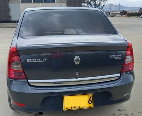 Renault Logan Dynamique 2012
