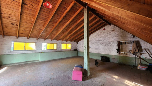 Venta Casa Ramos Mejia Doble Lote Pileta