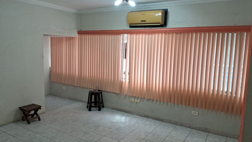 Aluga-se Kit Net Sala. 81 996980135