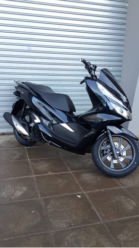 Imagen 8 de 22 de Honda Pcx 150 Linea Nueva 2021