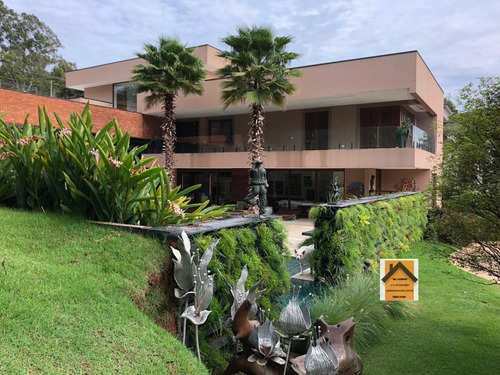 Casa A Venda No Bairro Tamboré Em Santana De Parnaíba - Sp. - Vptb2-51m-1