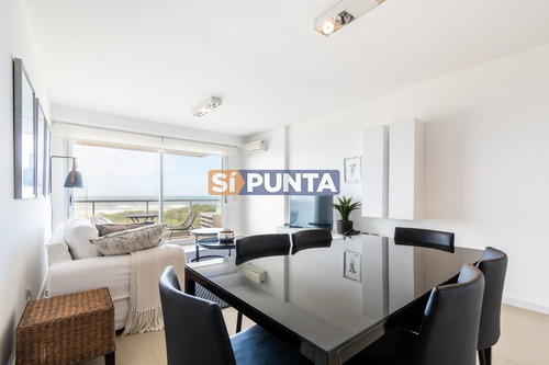 Imagen 13 de 28 de Apartamento De Tres Dormitorios En Suite En Venta Con Vista El Mar En Primera Línea Playa Brava