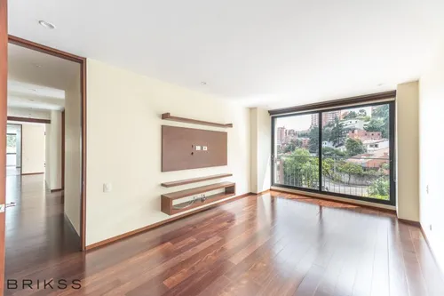 Apartamento En Venta En El Refugio-chapinero. Cod V715