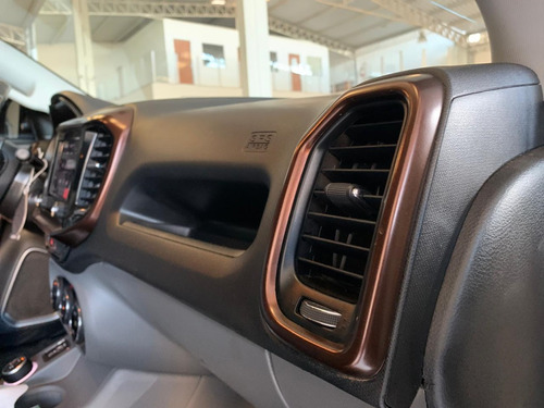 Fiat Toro 2.0 16V TURBO DIESEL VOLCANO 4WD AT9