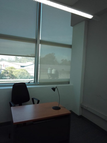 Pilar / Consultorios En Alquiler