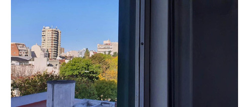 Departamento 3 Amb Frente Balcon