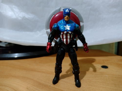Capitan America Ultimate Marvel Universe Figura 10 Cm (Usado)