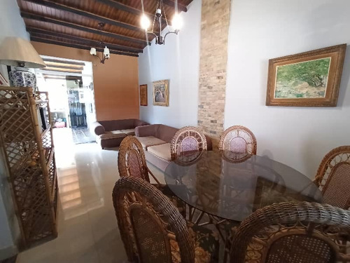 Imagen 9 de 14 de Jessica Medina Vende Casa En Cabudare Zona Mendera Sky Group