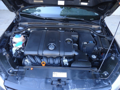 Volkswagen Vento Luxury 2.5 Mt