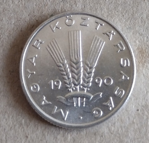Moneda De Hungría Año 1990 Sin Circular De 20 Filler 