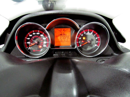 Imagem 7 de 14 de Kymco Dawntown 300i Abs 2020 Cinza