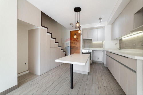 Duplex Fernando De Arguello 2d-2b-2e-1b