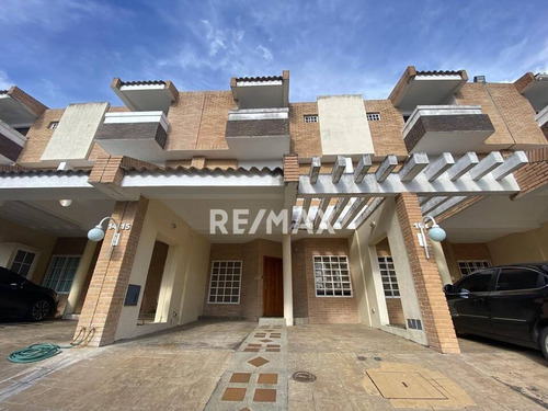Imagen 14 de 14 de 149040 Raiza Peña Venta Townhouse Piedras Pintadas Valencia