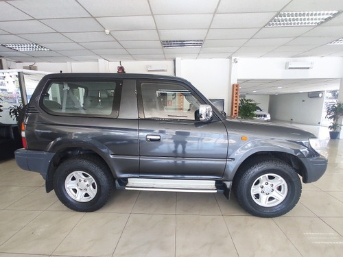 Imagen 6 de 15 de Toyota Meru 4x4
