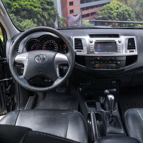 Toyota Hilux 3.0 Srv