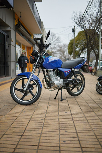 Imagen 1 de 5 de Mondial Rd 150 Full