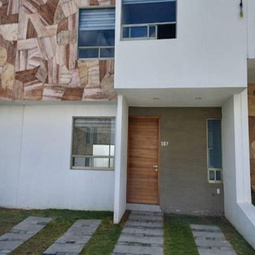 Casa En Renta En La Reserva Pachuca Hgo