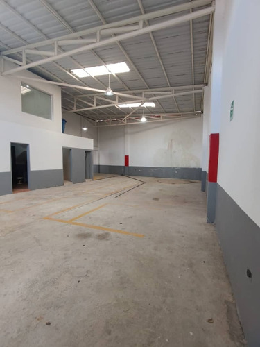 En Venta Galpon(es) En La Entrada De Tucapé, Cerca De San Cristóbal Nr