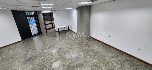 Oficina Alquiler Sabana Grande 167 Mts2 + Terraza Sonmetros2