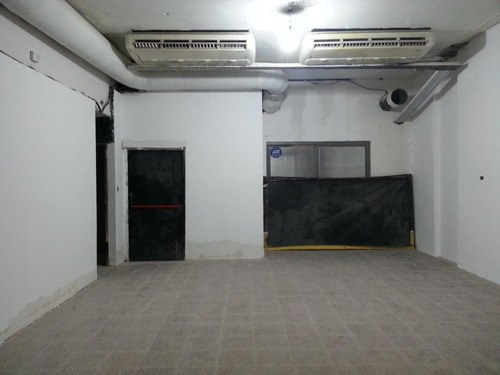 Imagen 2 de 30 de Local 200m2 En Alquiler, Av Corrientes 1600, San Nicolas, Caba