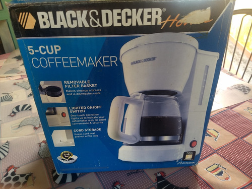 Cafetera Black And Decker Dcm600w 5 Tazas