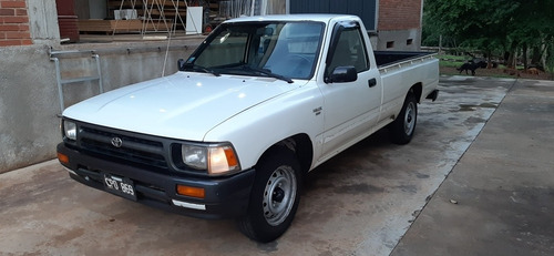 Toyota Hilux 2.8 S/cab 4x2 D 1999