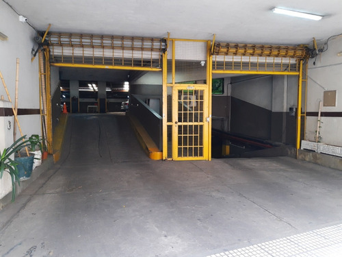 Imagen 1 de 5 de Cochera En Venta Recoleta Caba