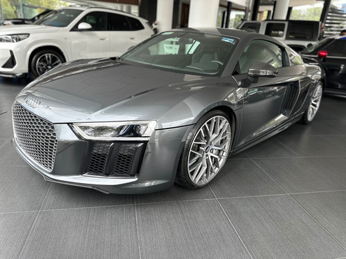 Audi R8 5.3 V10 Coupe Plus S-tronic Dsg