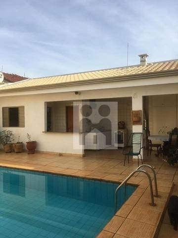 Imagem 1 de 13 de Casa Com 4 Dormitórios À Venda, 313 M² Por R$ 620.000,00 - Jardim Irajá - Ribeirão Preto/sp - Ca0631
