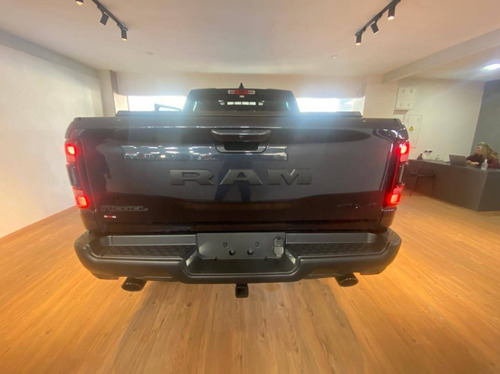 Imagem 5 de 15 de Ram 1500 5.7 V8 Gasolina Rebel Cd 4x4 Automático