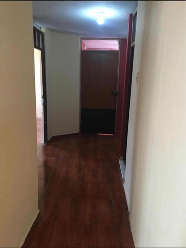 Casa - 210 M2 - 9 Dormitorios - 5 Baños