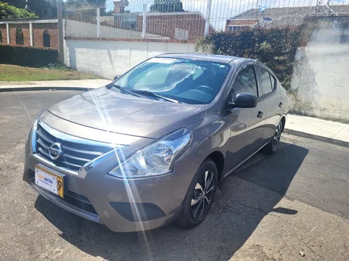 Nissan Versa Drive