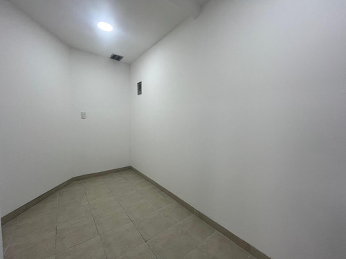 Oficina En Renta - Anzures - 88m2 - Piso 8