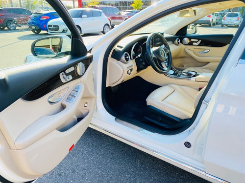 Imagen 6 de 15 de Mercedes Benz C300 4matic