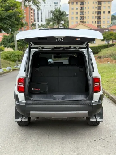 Land Cruiser Blindada First Edition 2025