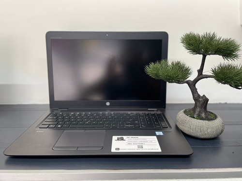 Hp Zbook 15u G3 Core I7 Amd Firepro W4190m 16gb+256gb+1tb Purpura (Reacondicionado)