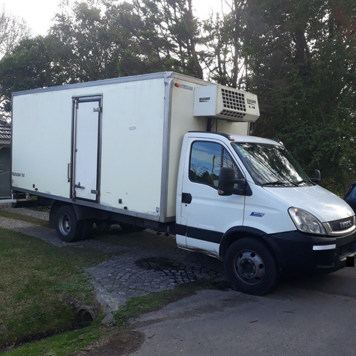 Imagen 8 de 17 de Iveco Daily Con Equipo De Frio Y Trabajo Fijo (opcional)