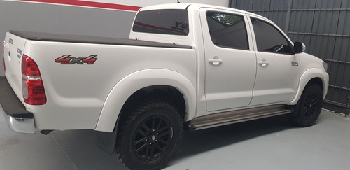 Toyota Hilux 3.0 Cd Srv Cuero 171cv 4x4 2014