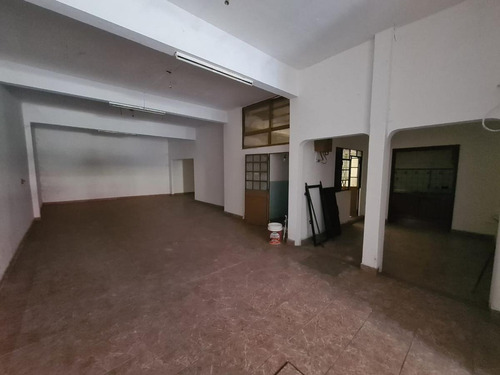 Imagen 5 de 10 de Local Comercial 130 M² C/ 2 Baños, Cocina Y Patio - San Justo