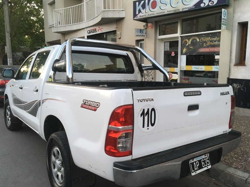 Toyota Hilux 2.5 Cd Dx Pack I 120cv 4x4 2012
