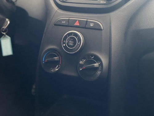 Imagem 7 de 14 de Hyundai Hb20 1.6 R Spec 16v Flex 4p Automático 2016 2017