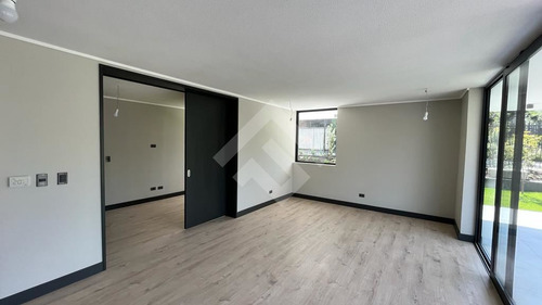 Departamento En Venta De 3 Dorm. En Vitacura